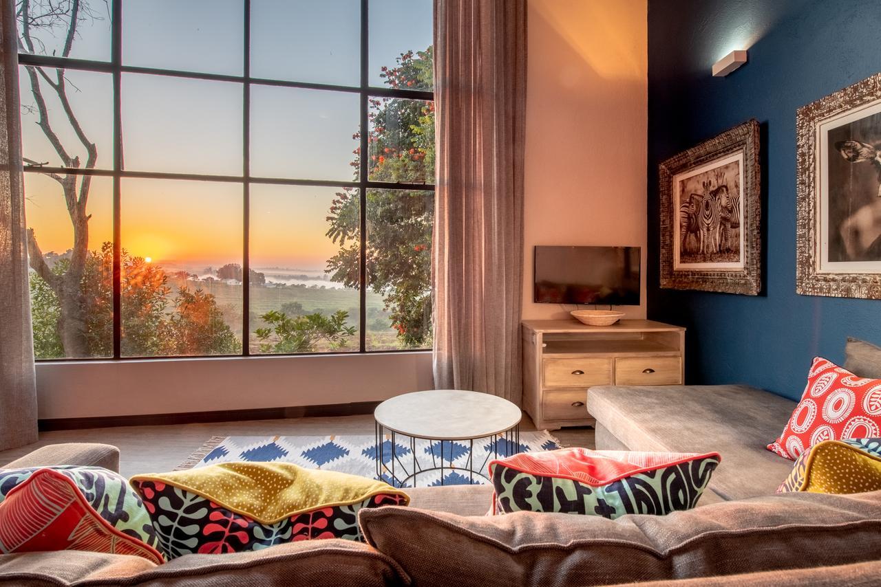 Bluemere Living White River Extérieur photo